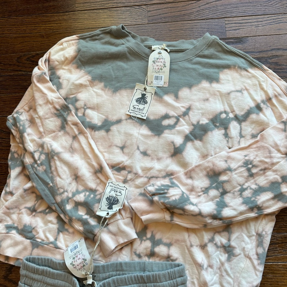 Grey and peach lounge set Track Pants with Relaxed Fit for Everyday Wear - Picture 2 of 6